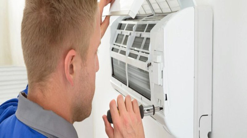 Talk to a Residential Air Conditioning Contractor in Estero, FL About Your Cooling Needs