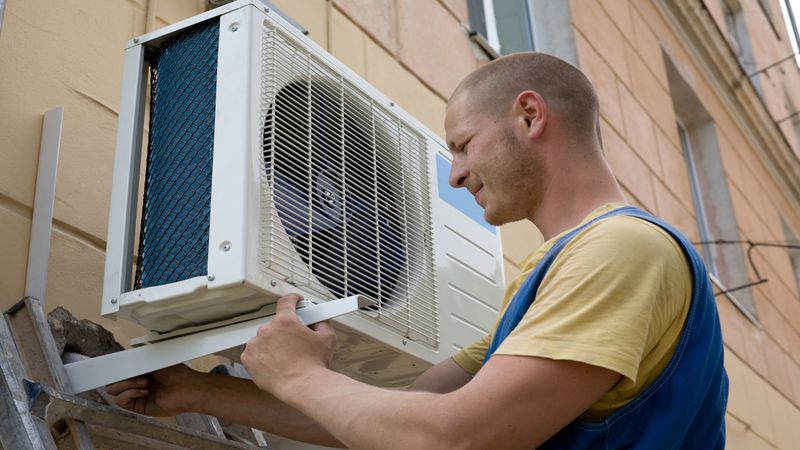 Keep Your Air Conditioning Running Efficiently with AC Repairs